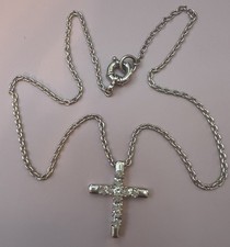 Traumhafte Joop Kette & Kreuz