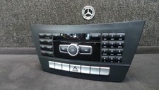 D91-15  * Mercedes-Benz W204 C-Klasse Navi Comand Radio CD-Player - A2049005410
