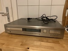Onkyo C-100, Compact Disc