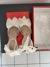 Pumps im Prinzessinnenstil mit