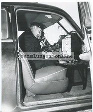 Motorisierter Polizist bei Radarkontrolle 1955 Foto Auto Photograph Pressefoto