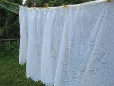 Gardine/Stores, weiß, tadellos, mit Kräuselband und Röllchen ca 1,25 x 1,80