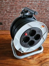 Kabeltrommel 15m 4-fach Verlängerungskabel H05VV-F 3G1,5 3500W MADE IN GERMANY!