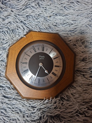 Wanduhr trophy quartz braun - wanduhr,