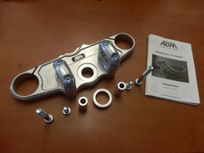 SV 650 S AV 1999-2002 ABM SPIEGLER Superbike Gabelbrücke Lenkerumbau NEU SV650S