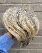 Perücke Blond Grau Strähnen