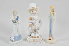 N92V63- 3x Porzellan Figur ua Papa mit Zylinder ua gemarkt Scheibe Alsbach