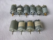 10-teilig. Konvolut Klein- Gleichstrom- Elektro- Motoren 0-24Volt 30/35mm Durchm