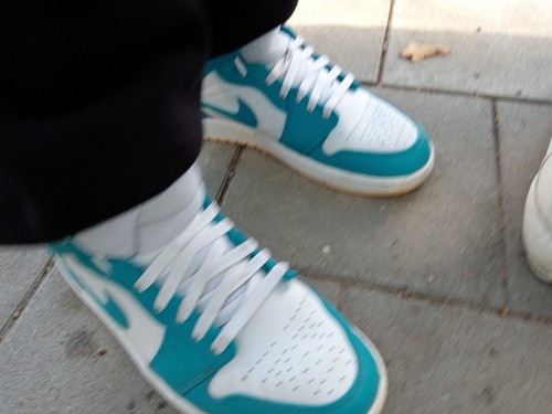 Jordan high university blue - 1,