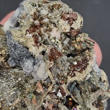 VIDEO! Boulangerit-Nadeln