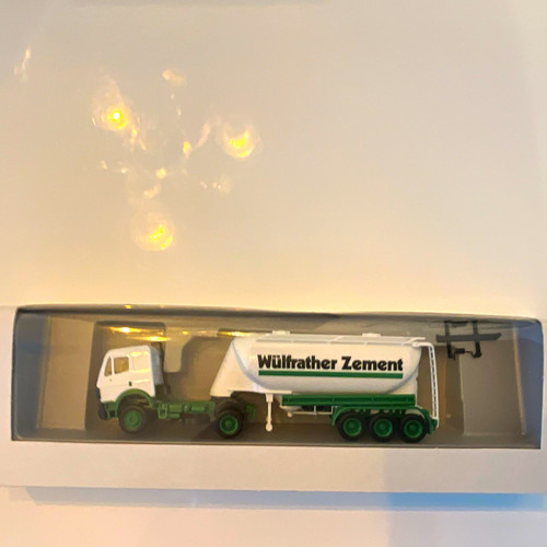 Albedo mercedes sattelzug - albedo,