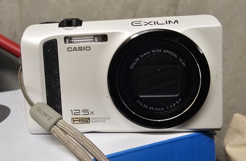 Casio exilim zr100 - exilim, ex-zr100
