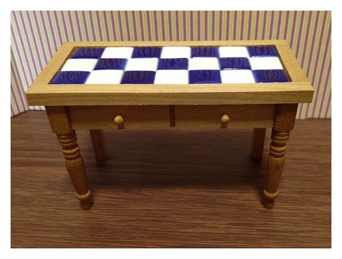 Reutter miniaturen tisch mit - -,