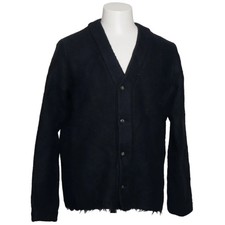 A Kind of Guise, Strickjacke