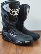 Berik Losail wasserdichte Motorradstiefel (Größe 40) - Neuwertig