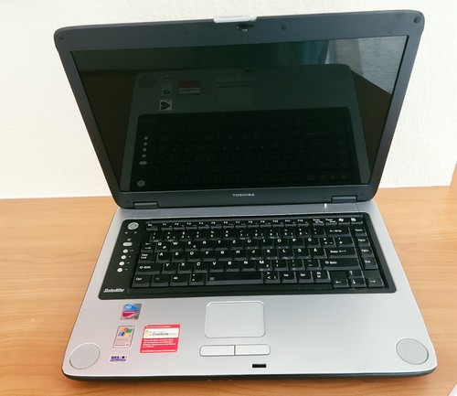 Toshiba satellite m40x 112 - , /