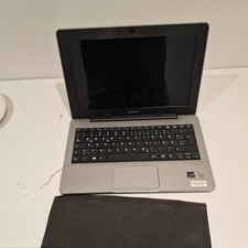 Medion Akoya Model; S2218 - Ohne Netzteil und Betriebssystem - Akku schwach