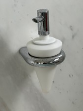 Hansgrohe Serie Atoll Seifenspender Wandmontage 