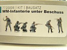 Deutsche Soldaten im Gefecht -