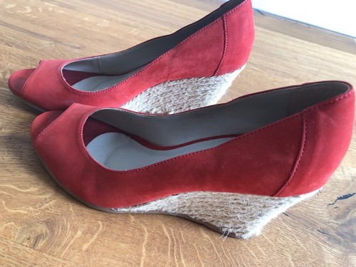 Rote keil peep - keil-peep-toes, von