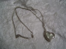 Lange Kette mit Herz Uhr Anhänger - 62 + 6 cm - silber - Straß - Karabiner