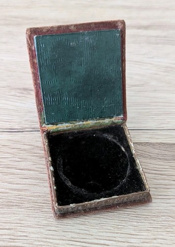 Etui nichttragbare - -,