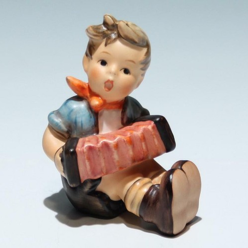 Hummelfigur akkordeonspieler - hummelfigur,