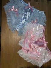 Set! Satin  Spitzenrüschen Höschen