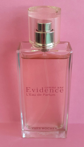 Yves rocher like une - rocher, /