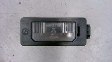 Kennzeichenleuchte seitlich L 63267165646 BMW 318d DPF E90 / E91/ 2685426