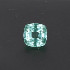 Natürlicher grüner Turmalin