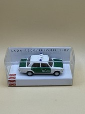 Top: Busch 50104 Lada