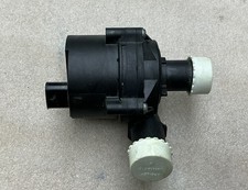 VW Wasserpumpe Zusatzwasserpumpe Wasserumwälzpumpe 5Q965567J