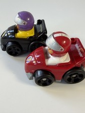 Fisher-Price Little People F1 Rennwagen x2 Wheelies No7 rot No8 schwarz Auto
