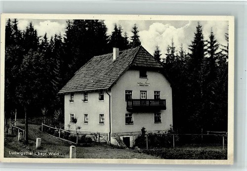 11073898 8372 ludwigsthal - 8372,