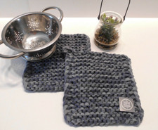 Topflappen,dick, gestrickt,Grobstrick 2tlg. Set, Bändchengarn 2 fädig meliert