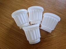 Tupperware Puddingförmchen 4 Stk, mit je zwei Deckeln, ca. 7,5 cm Durchmesser