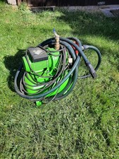 Hauswasserwerk mit Ansaugschlauch und Filter