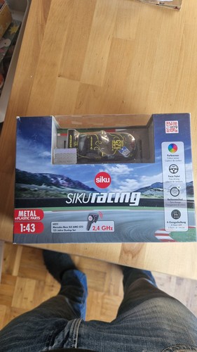 Siku racing 6823 mercedes benz - racing,