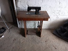 antike Nähmaschine von