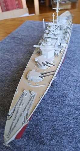 Bismark modell 570 revell - bismark,