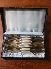 6 Kuchengabeln im Etui 90er Silber Auflage  14,5 cm