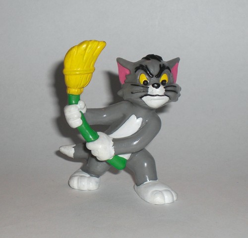 Tom mit besen - mit,