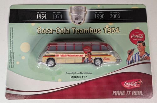 Hermey coca cola teambus - hermey,, coca-cola