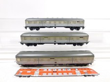 3x Trix H0 DC Personenwagen 2