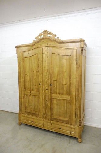 Antiker kleiderschrank schrank - antiker,