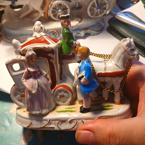 Porzellanfigur pferdekutsche - porzellanfigur,