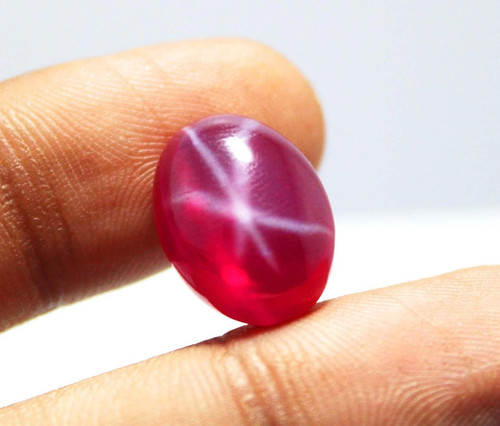 Natural star ruby oval - star,