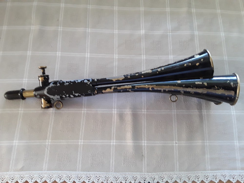 Signalhorn/Perchten/Martinshor