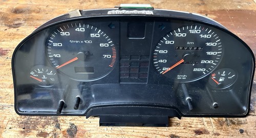 Audi b4 kombiinstrument - b3,